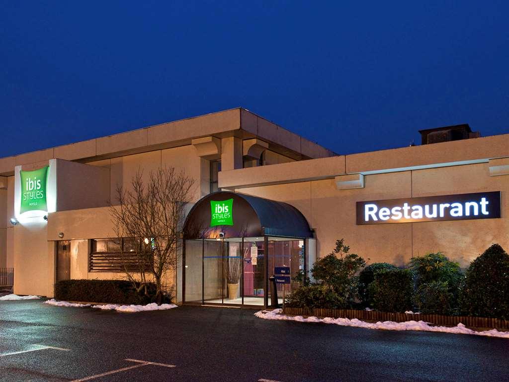 Ibis Styles Melun Rubelles Exterior foto